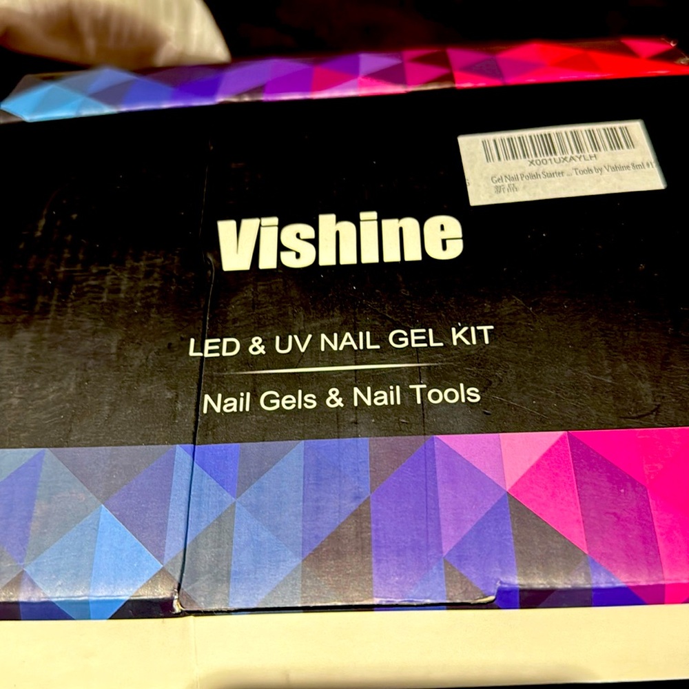 ❤️ “Vishine Gel Nail Polish Kit with 48W led lamp and a few accessories” ❤️